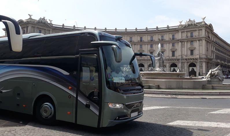 Emilia-Romagna: Bus rental in Bologna in Bologna and Italy