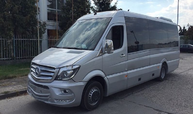 Veneto: Buses rent in Verona in Verona and Italy